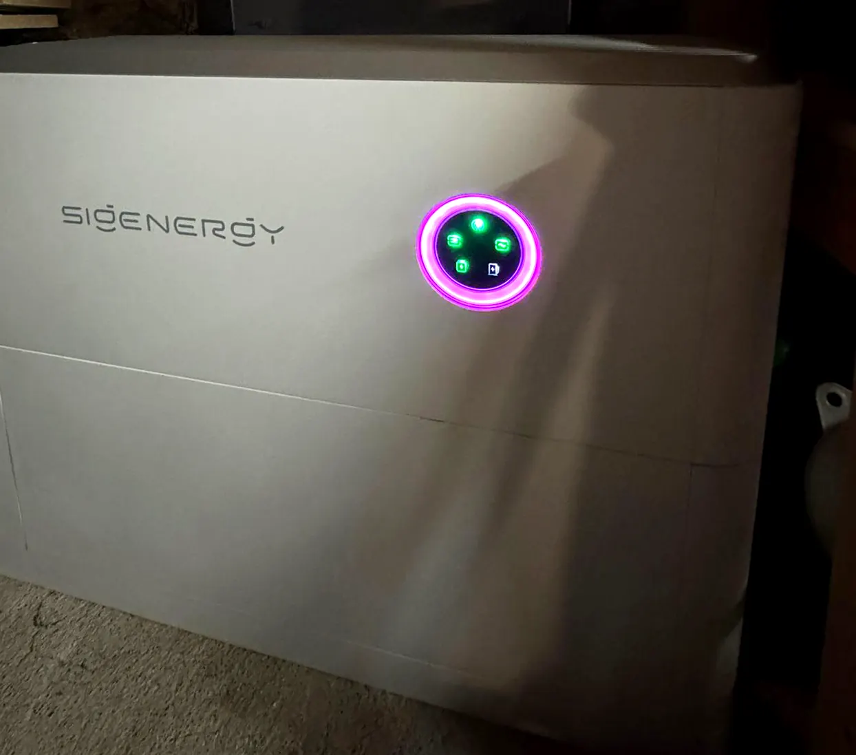 Batterie de stockage Sigenergy installée par Abelarti à Champéry